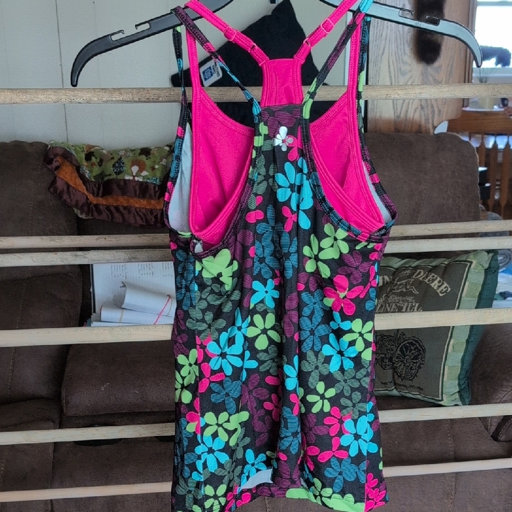 Floral Racerback Tank Top - Picture 3 of 4